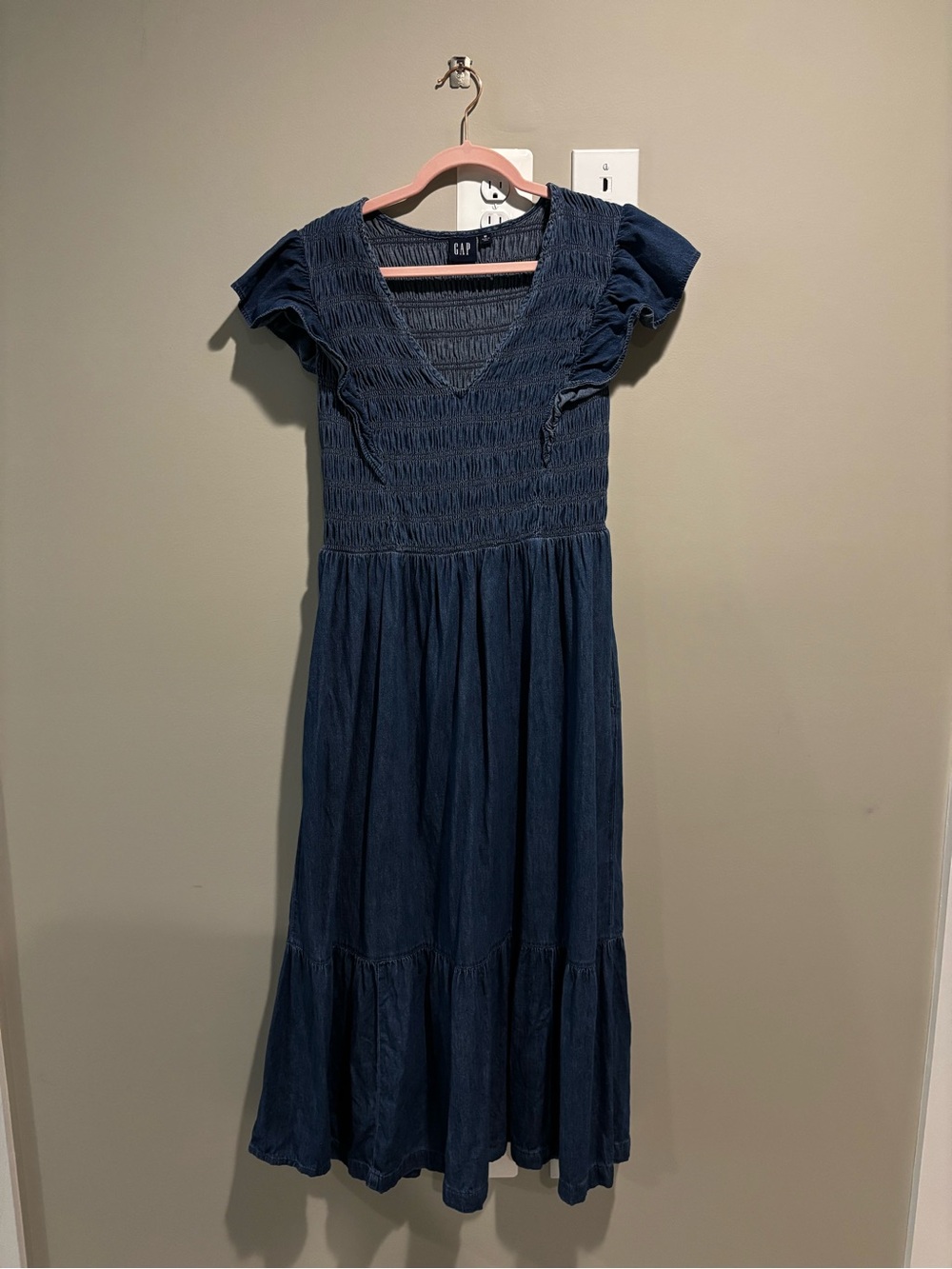 GAP 100% Cotton Chambray Smocked V-Neck Maxi Dress with Flutter Sleeves